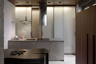 咖啡色现代装修风格公寓厨房设计装修图