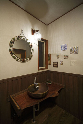 古朴幽静传统日式卫生间洗手台设计装修图