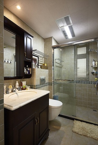 古典美式风格公寓整体卫生间装修图片