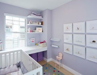 淡紫色唯美北欧风格设计儿童房相片墙图片
