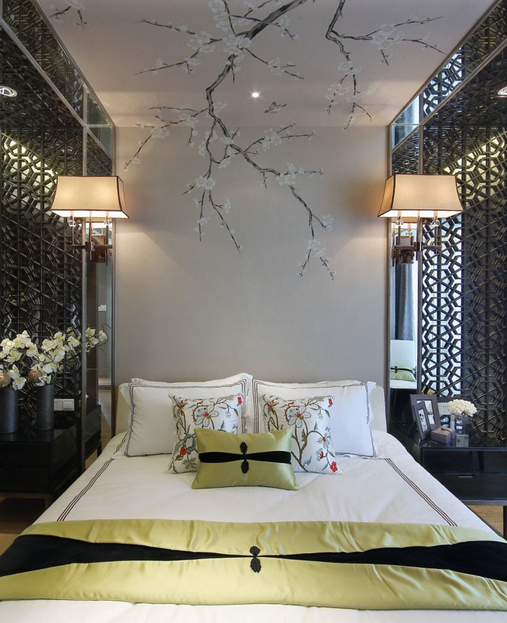 浪漫典雅新中式卧室梅花背景墙设计