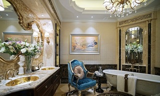 奢华古典欧式卫生间照片墙设计
