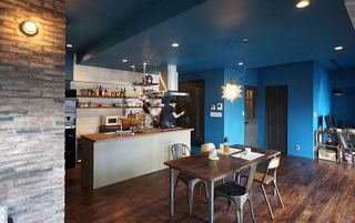蓝色复古现代装修风格餐厨房一体设计效果图