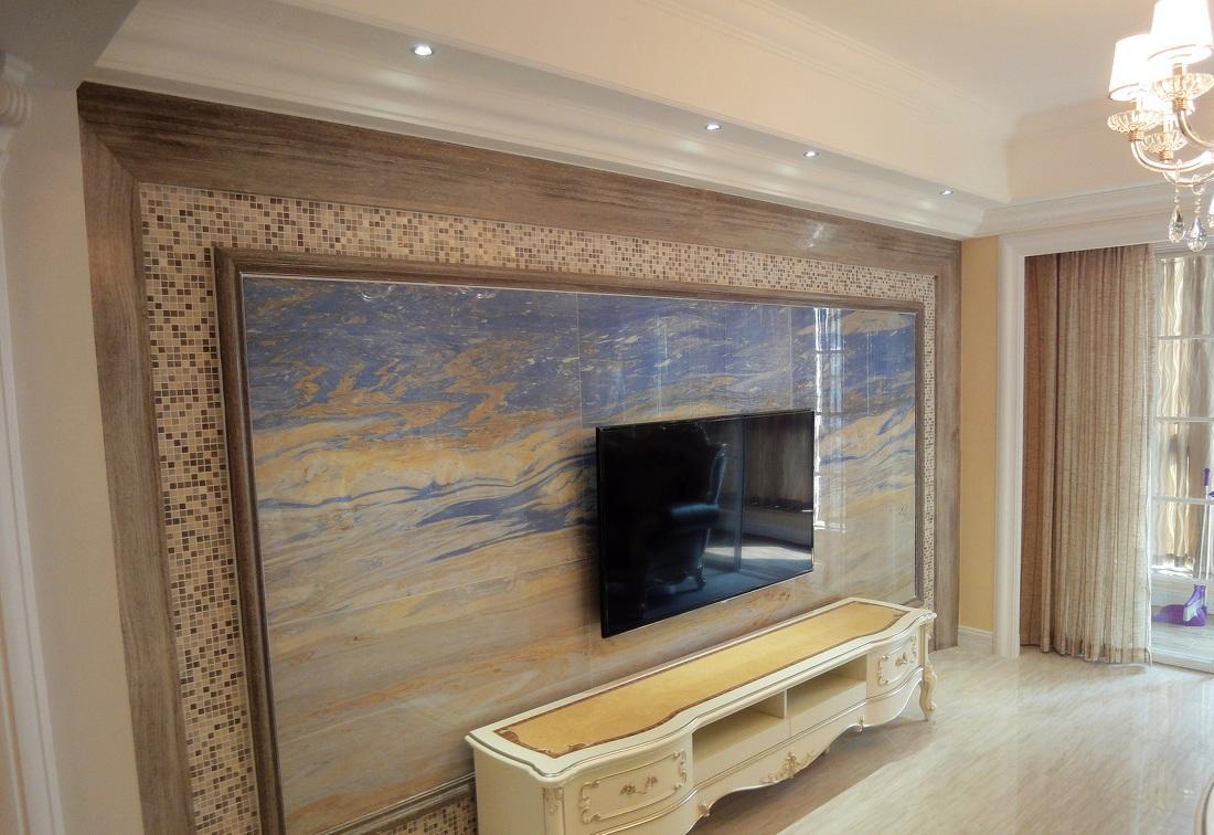 时尚现代客厅马赛克瓷砖背景墙装修图