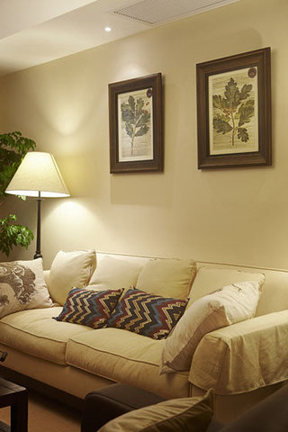 美式温馨复古装修客厅相片墙装饰图