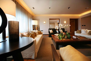 典雅简约中式客厅沙发装修案例