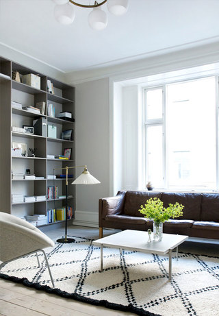 朴素清新北欧风格二居室客厅置物架设计装修图