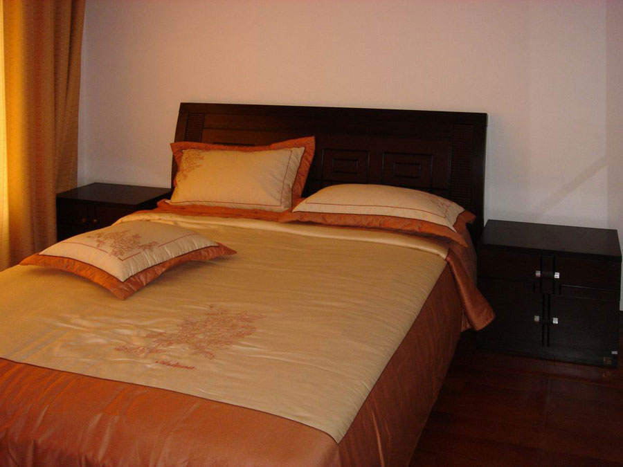 简约复古中式卧室单人床设计欣赏