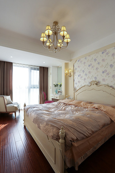 美式复古田园风卧室设计欣赏6/8