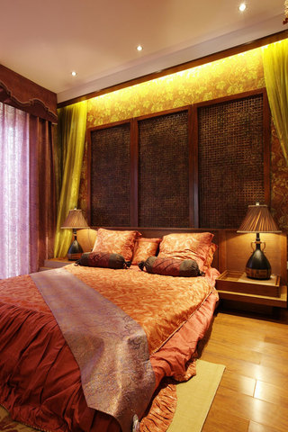 复古东南亚风格卧室背景墙装修图片