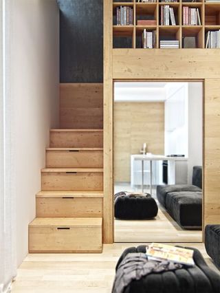 简约北欧风格复式木屋小楼梯带抽屉设计