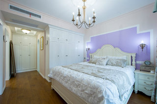 马卡龙紫色美式风格主卧室白色衣柜设计效果图