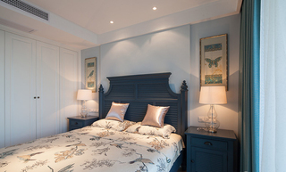 淡蓝色美式风格卧室软装装饰布置效果图