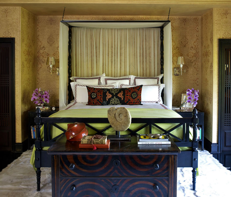 复古美式风格别墅卧室床头设计装潢图片