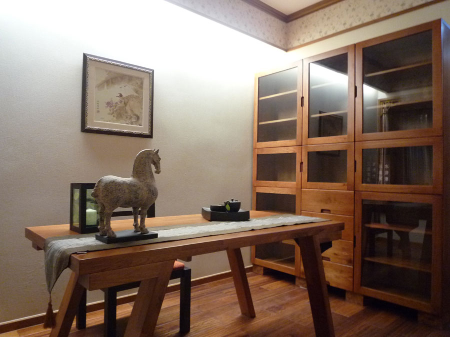 实木简中式书房书架书桌设计装潢欣赏图