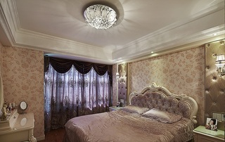 丰裕华丽欧式风格卧室吸顶灯装饰效果图