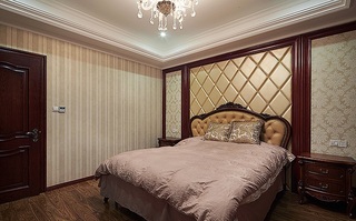 古典欧式风格卧室床头软包装饰设计效果图