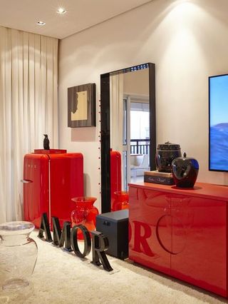 高雅红色新古典风格公寓室内休闲区装修图
