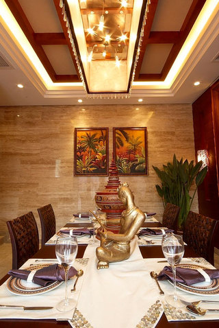 东南亚风豪华餐厅设计装修效果图片
