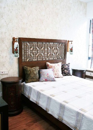 古朴中式田园风格卧室床头装饰效果图