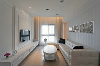 纯白浪漫简欧风格二居室客厅设计欣赏图