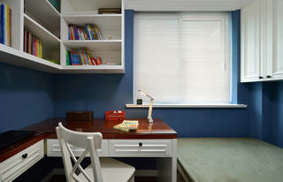 蓝白美式设计儿童房百叶窗效果图