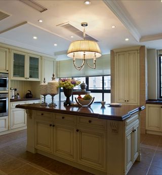 高雅和谐新古典复式厨房吧台设计欣赏图