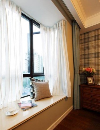 复古美式卧室飘窗白色窗帘效果图