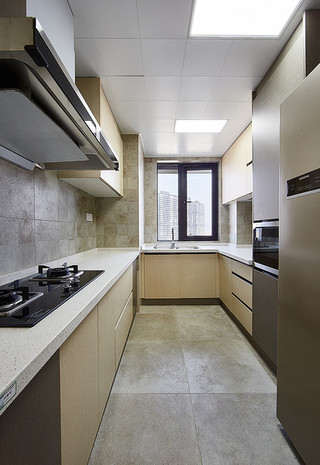 狭长8平现代U型厨房设计