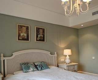 浪漫蓝美式卧室相片墙设计图片