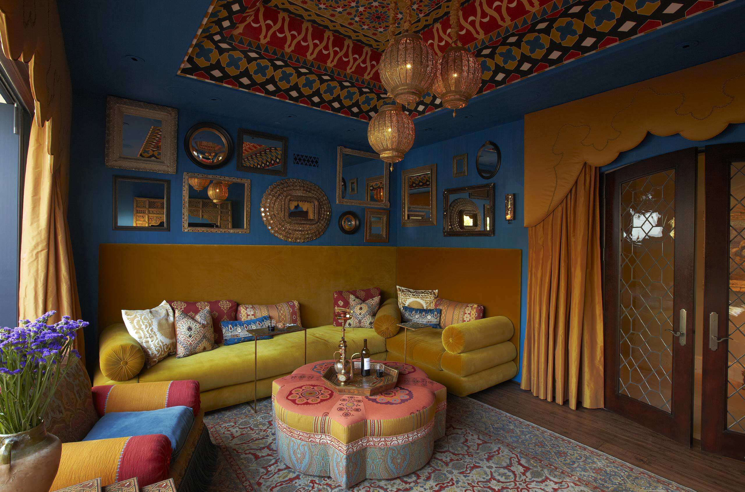 客厅,吊顶,背景墙,窗帘,东南亚,白色,黄色,咖啡色,蓝色,粉色